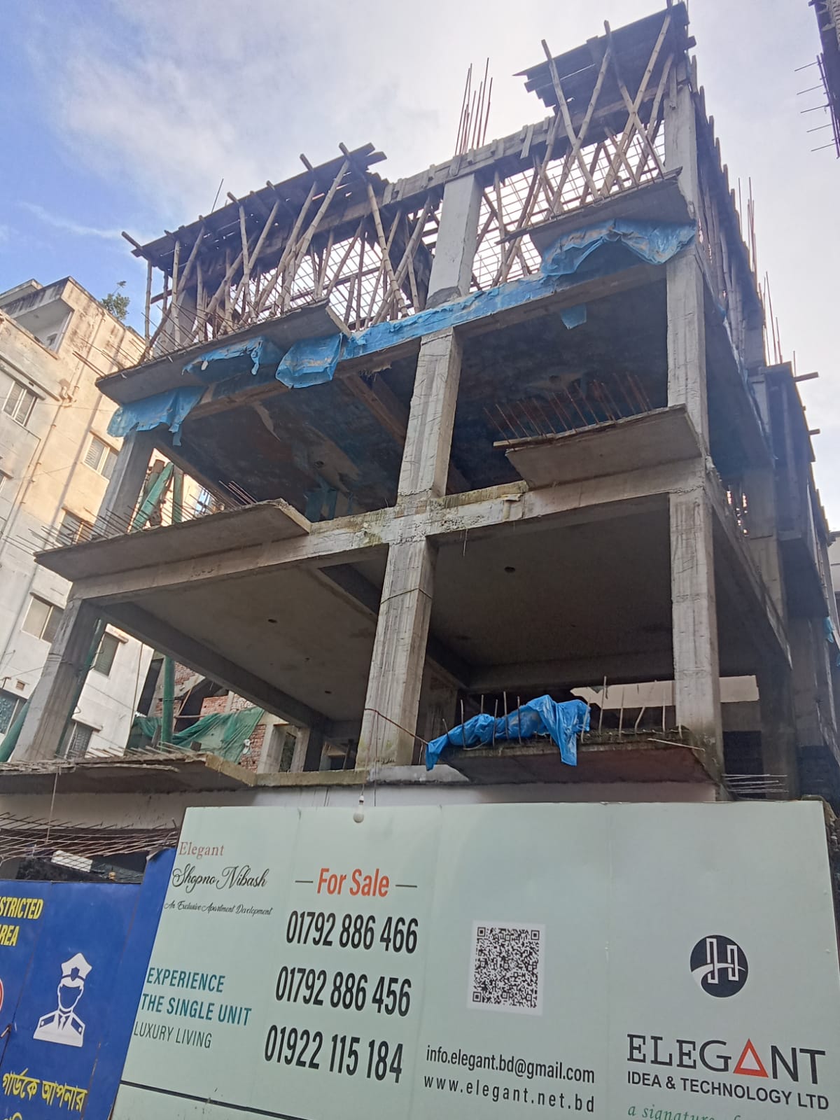 Luxurious Apartment for sale at Aftabnagar